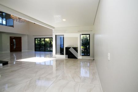 Sala de Estar de casa de condomínio para alugar com 4 quartos, 750m² em Vila de Sao Fernando, Cotia