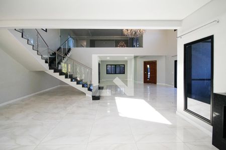Sala de Estar de casa de condomínio para alugar com 4 quartos, 750m² em Vila de Sao Fernando, Cotia