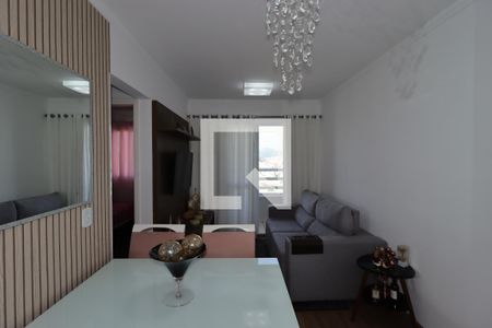 Sala de apartamento à venda com 2 quartos, 50m² em Parque Industriario, Santo André