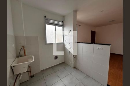 Cozinha/área de serviço de apartamento para alugar com 2 quartos, 45m² em Jansen, Gravataí