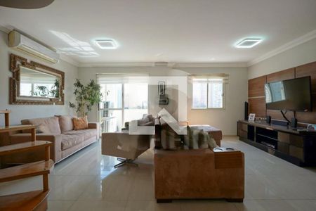 Apartamento à venda com 3 quartos, 227m² em Vila Sofia, São Paulo