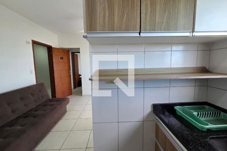 Cozinha de apartamento para alugar com 1 quarto, 46m² em Guilhermina, Praia Grande