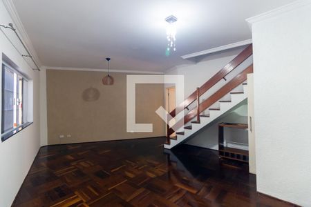 Sala de casa para alugar com 3 quartos, 150m² em Jardim Avelino, São Paulo