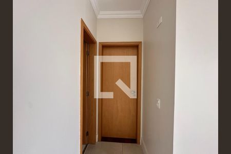 Corredor de apartamento para alugar com 3 quartos, 110m² em Vila Ema, São José dos Campos