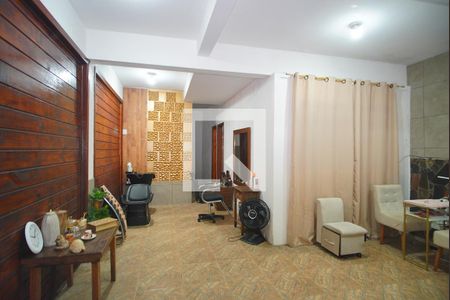 Piso 1 - Sala de casa para alugar com 4 quartos, 240m² em Santa Rosa de Lima, Porto Alegre