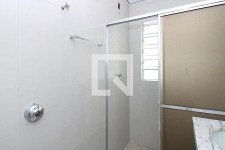 Banheiro de casa para alugar com 2 quartos, 79m² em Vila Sao Geraldo, São Paulo