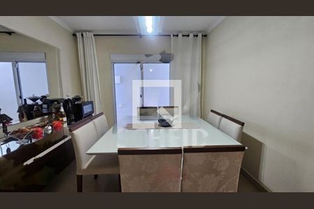 Casa à venda com 3 quartos, 136m² em Cupecê, São Paulo