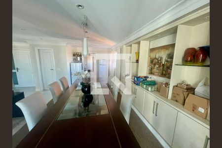 Sala de apartamento à venda com 4 quartos, 201m² em Higienópolis, São Paulo