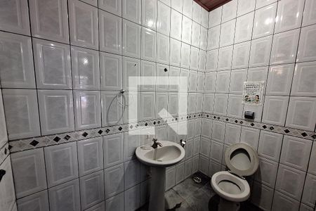 Banheiro de casa para alugar com 2 quartos, 207m² em Parque das Nações, Santo André