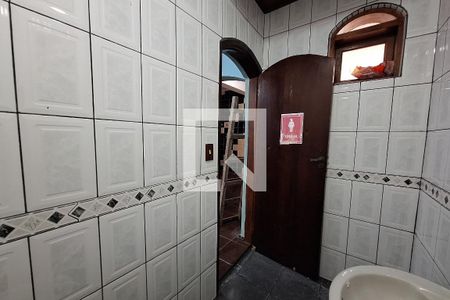 Banheiro de casa para alugar com 2 quartos, 207m² em Parque das Nações, Santo André