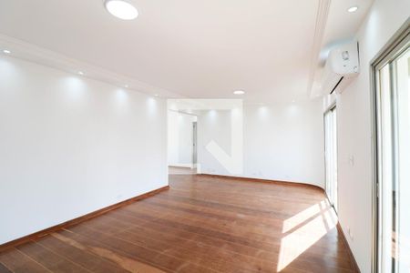 Apartamento para alugar com 3 quartos, 150m² em Campo Belo, São Paulo