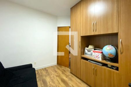 Casa à venda com 3 quartos, 188m² em Fernão Dias, Belo Horizonte