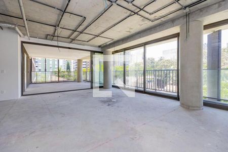 Apartamento à venda com 3 quartos, 204m² em Vila Nova Conceição, São Paulo