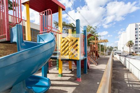 Área comum - Playground de apartamento à venda com 2 quartos, 55m² em Cabral, Contagem