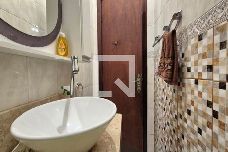 Banheiro de casa à venda com 4 quartos, 140m² em Jardim Campo Belo, Campinas