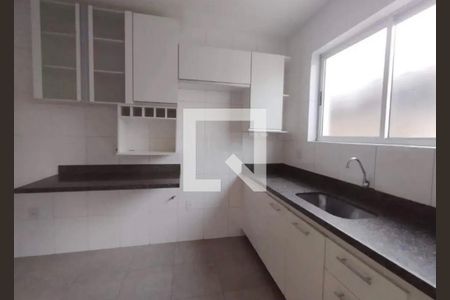 Cozinha de apartamento para alugar com 4 quartos, 130m² em Palmares, Juiz de Fora