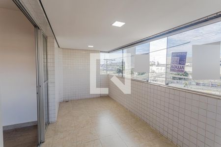 Varanda da Sala de apartamento para alugar com 4 quartos, 130m² em Palmares, Juiz de Fora