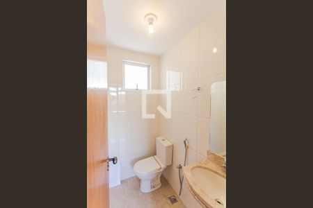 Lavabo na Sala de apartamento para alugar com 4 quartos, 130m² em Palmares, Juiz de Fora