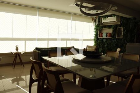 Sala de apartamento à venda com 4 quartos, 138m² em St. Bueno, Goiânia