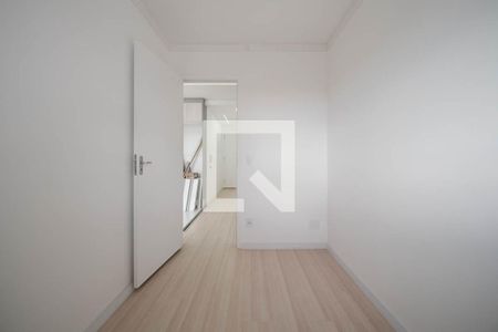 Quarto 1 de apartamento para alugar com 2 quartos, 39m² em Jardim Maringa, São Paulo