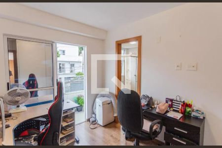 Apartamento à venda com 2 quartos, 60m² em Sagrada Família, Belo Horizonte