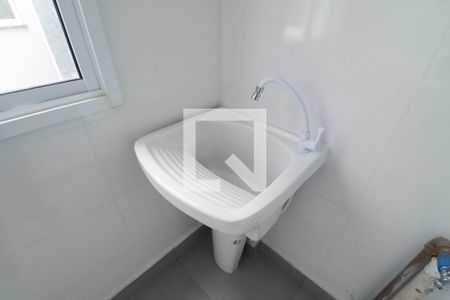 Sala/Cozinha/Área de Serviço de apartamento para alugar com 2 quartos, 40m² em Jardim Primavera, São Paulo