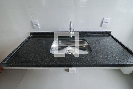 Sala/Cozinha/Área de Serviço de apartamento para alugar com 2 quartos, 40m² em Jardim Primavera, São Paulo