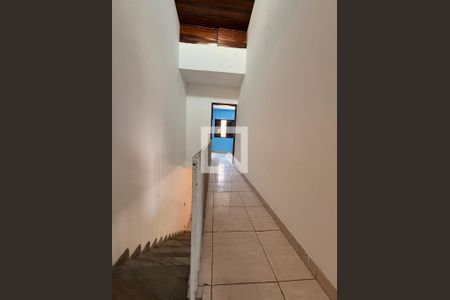 Corredor de casa à venda com 3 quartos, 140m² em Vila Oratorio, São Paulo