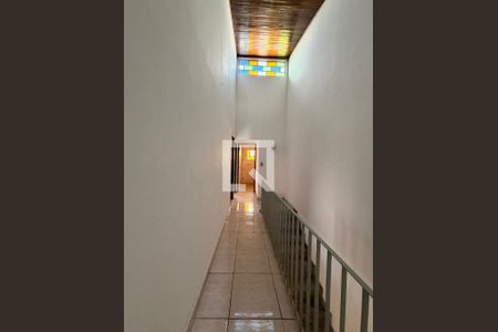 Corredor de casa à venda com 3 quartos, 140m² em Vila Oratorio, São Paulo