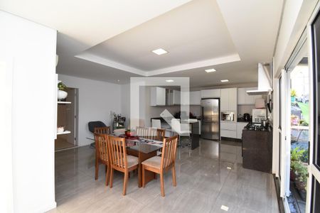Sala/Cozinha de casa para alugar com 3 quartos, 370m² em Xaxim, Curitiba