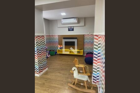 Apartamento à venda com 2 quartos, 51m² em Vila Carioca, São Paulo