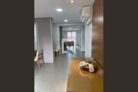 Apartamento à venda com 2 quartos, 51m² em Vila Carioca, São Paulo