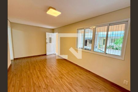 Foto 05 de casa à venda com 3 quartos, 126m² em Pinheiros, São Paulo