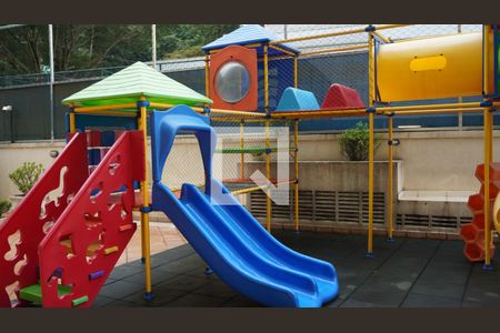 Playground de apartamento para alugar com 2 quartos, 83m² em Centro de Apoio I (alphaville), Santana de Parnaíba