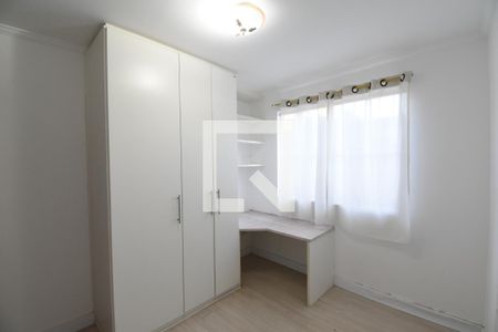 Quarto 3 de casa para alugar com 3 quartos, 370m² em Xaxim, Curitiba