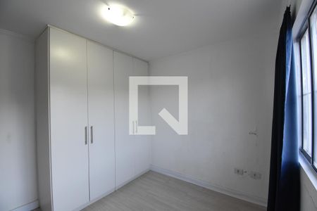 Quarto 1 de casa para alugar com 3 quartos, 370m² em Xaxim, Curitiba