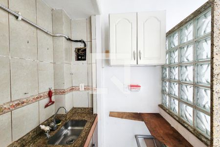 Cozinha  de kitnet/studio à venda com 1 quarto, 22m² em Grajaú, Rio de Janeiro