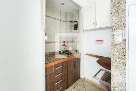 Cozinha  de kitnet/studio à venda com 1 quarto, 22m² em Grajaú, Rio de Janeiro
