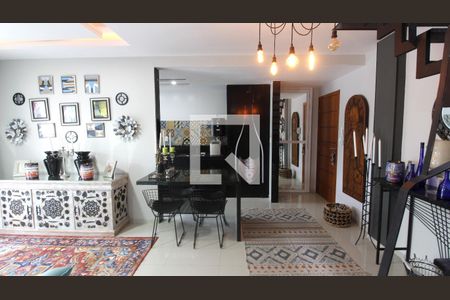 Apartamento para alugar com 3 quartos, 146m² em Parque Burle, Cabo Frio