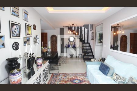 Apartamento para alugar com 3 quartos, 146m² em Parque Burle, Cabo Frio