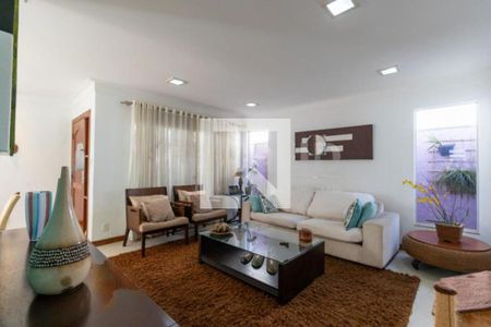 Casa à venda com 3 quartos, 320m² em Planalto Paulista, São Paulo