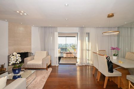 Sala de apartamento para alugar com 3 quartos, 135m² em Fazenda Morumbi, São Paulo