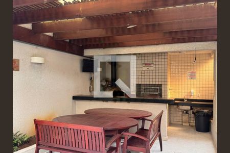 Apartamento à venda com 3 quartos, 67m² em Jardim Aeroporto, São Paulo