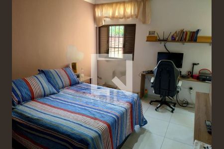 Casa à venda com 3 quartos, 150m² em Jardim Satelite, São Paulo