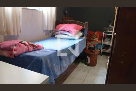 Casa à venda com 4 quartos, 102m² em Jardim Juá, São Paulo