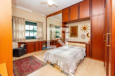 Casa à venda com 4 quartos, 198m² em Alto de Pinheiros, São Paulo