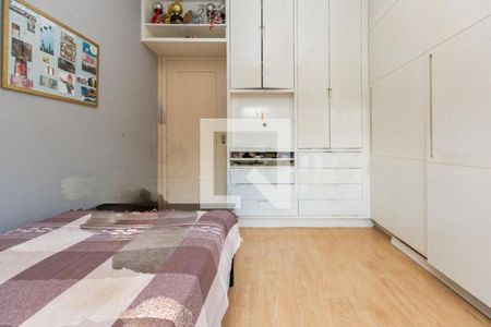 Casa à venda com 4 quartos, 198m² em Alto de Pinheiros, São Paulo