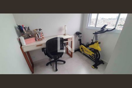Quarto 2 de apartamento para alugar com 2 quartos, 43m² em Vila Yolanda, Osasco
