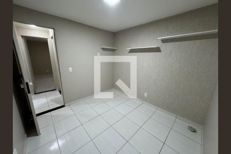 Quarto 1 de apartamento à venda com 2 quartos, 69m² em Núcleo Bandeirante, Brasília