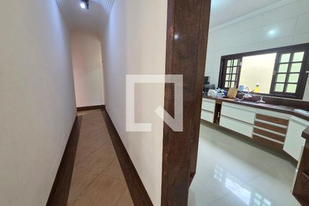 Sala de casa para alugar com 2 quartos, 194m² em Nova Mirim, Praia Grande